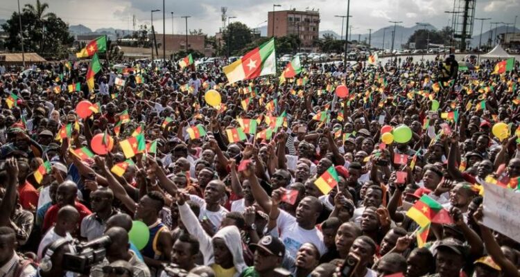 Message du Président Maurice KAMTO aux jeunes Camerounais à l’occasion de la 58ème fête nationale de la jeunesse. « Ce régime a construit toute une stratégie pour tenir la jeunesse éloignée de ses préoccupations légitimes relatives à son avenir ».